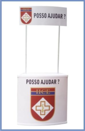 Balcão de PDV com corpo em PET, hastes da Testeira metálicos.